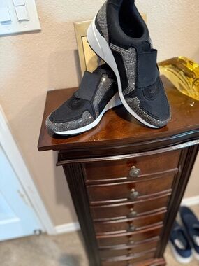 Women’s Black Slip-On Sneakers with Sparkle Trim